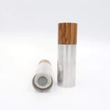 Elegant salt- og peberkværn i oliventræ og aluminium