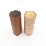 Stilren salt- og peberkværn i bøg og mahogni