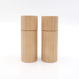 Stilren salt- og peberkværn i bøg